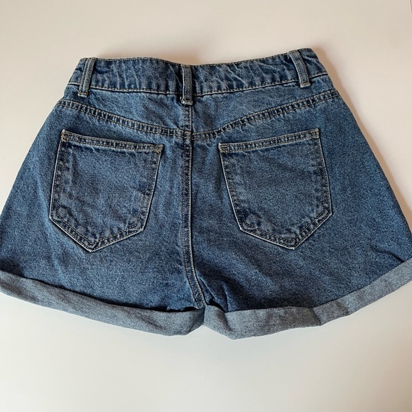 Mom Shorts - Picture 3 of 3